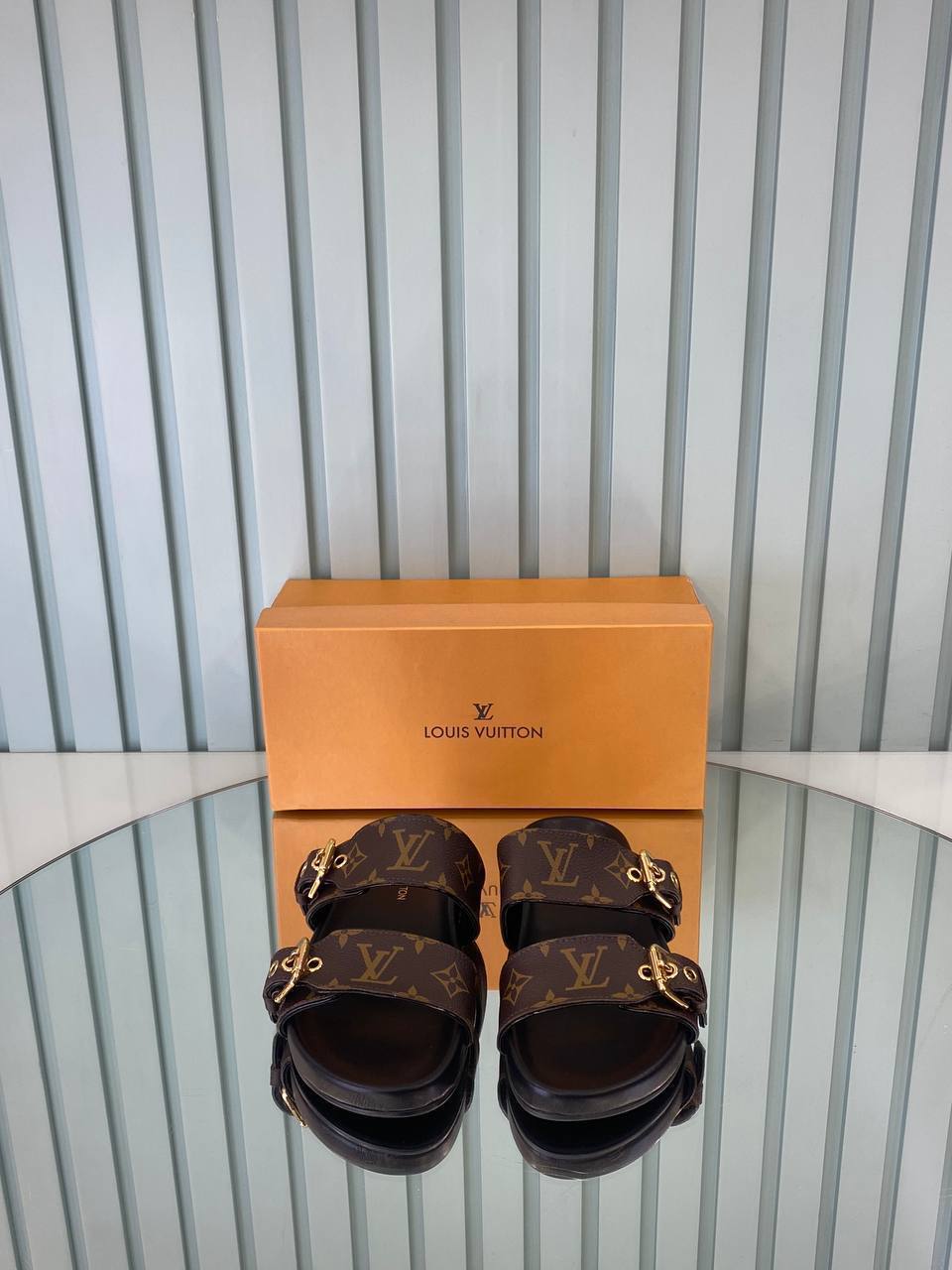 LVS - Slipper